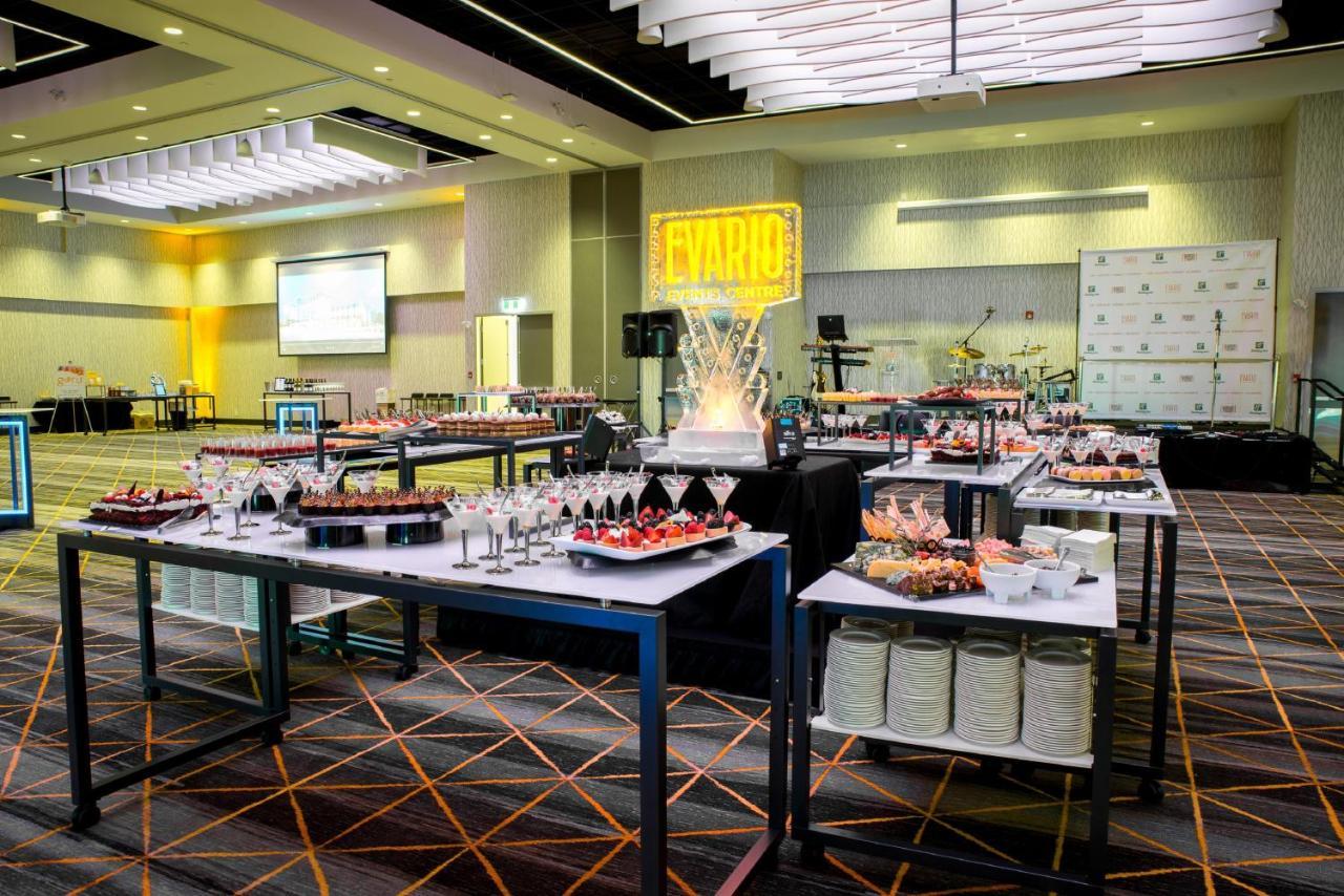 Holiday Inn Edmonton South - Evario Events By Ihg Exterior foto